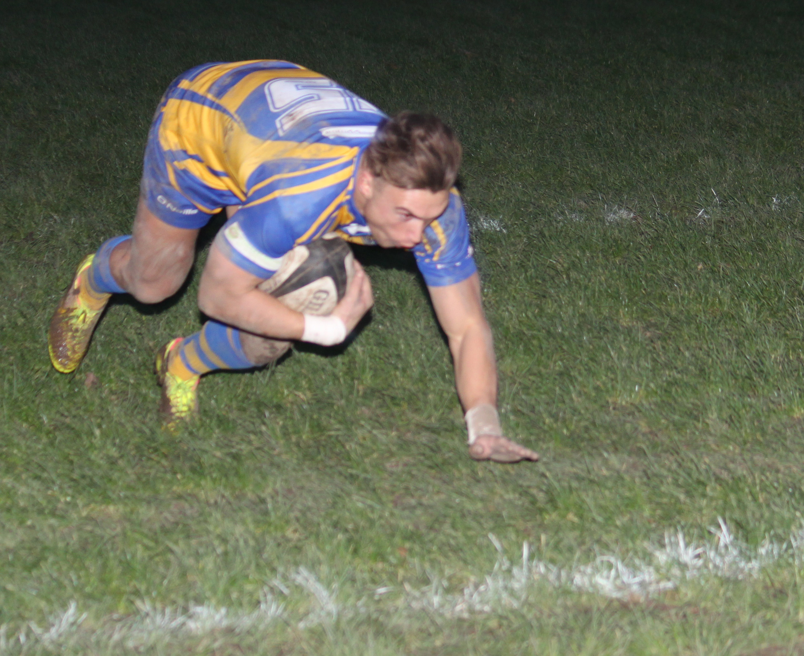 Kevin Weaver: Mike Taylor touches down after cruising in...