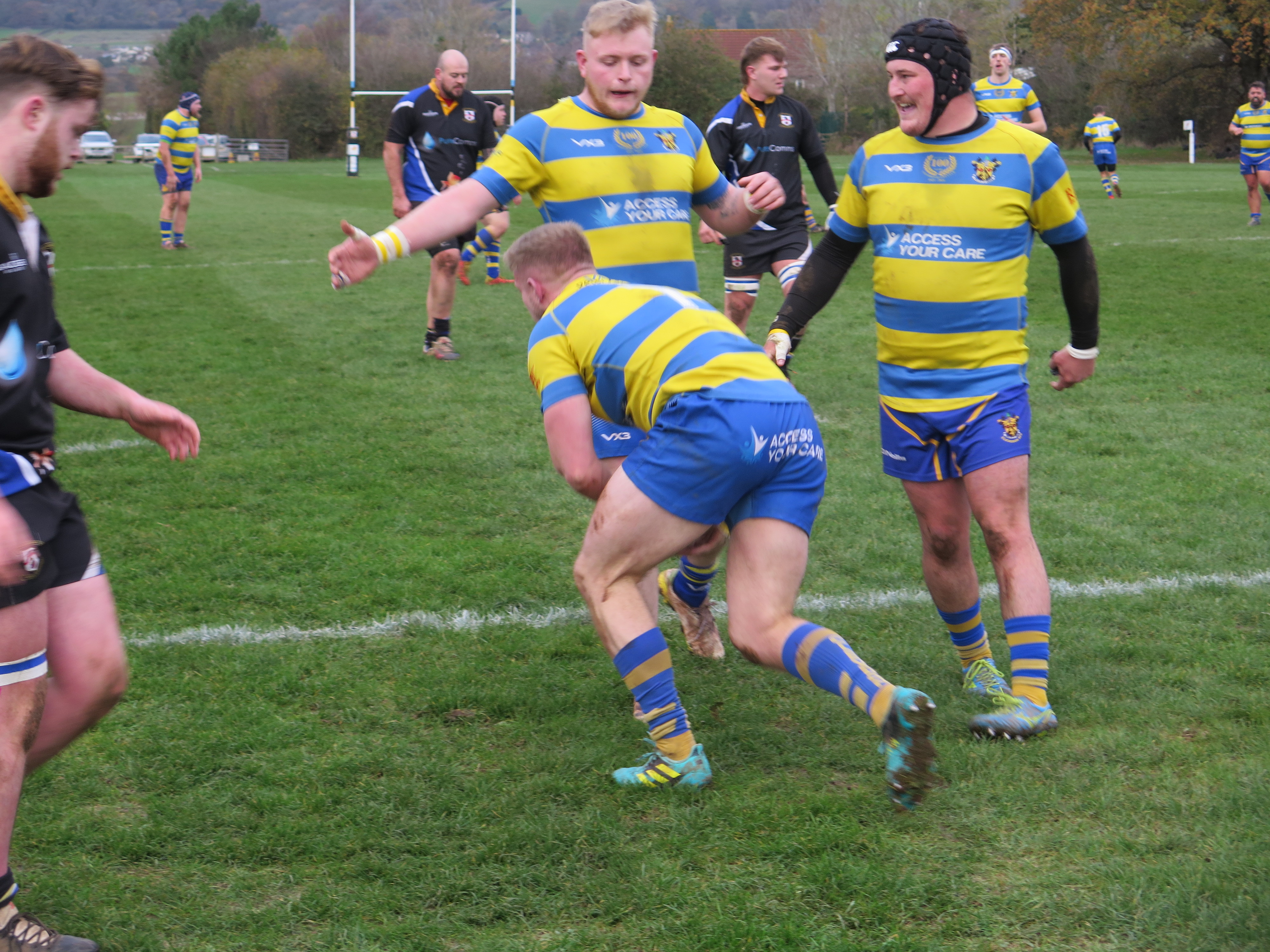 Crunch: Andy Davis scores...