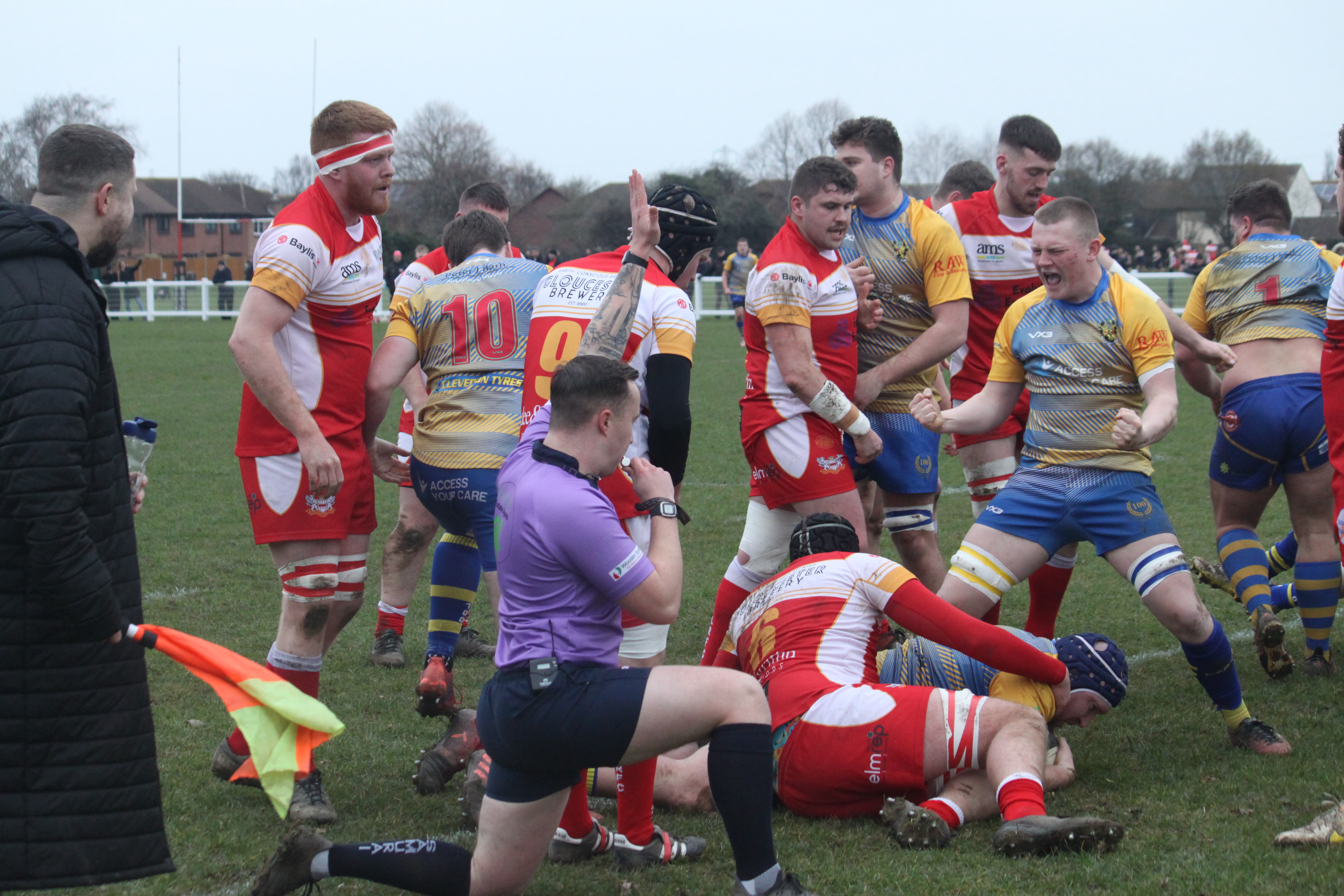 Weave: Trolley bundles his way over...
